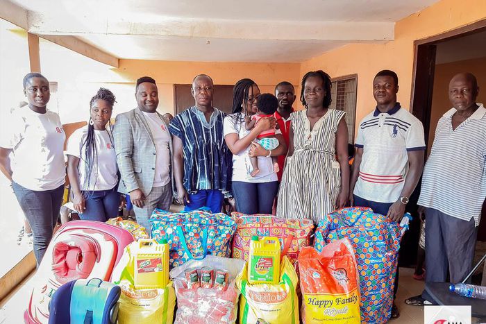 AmaCares donates to Sekyere-Kwamang orphanage home, health centre