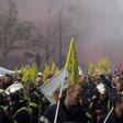 Firefighters protest in Paris