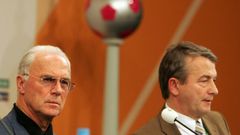 A Swiss Court has decided that Franz Beckenbauer's trial for corruption should be separate from that of three other accused, including Wolfgang Niersbach, with whom he presided at the draw for the 2006 World Cup, because of the former player's health