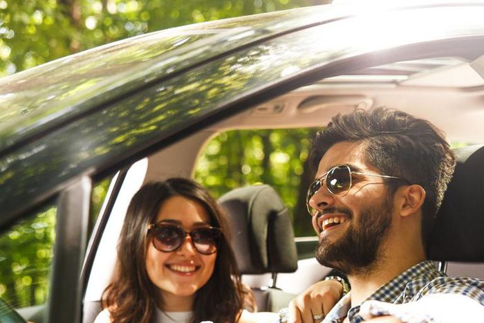 3 Subtle Things Men Do to Show Confidence