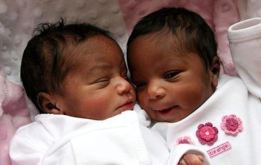 Cheating wife gives birth to twins with different fathers