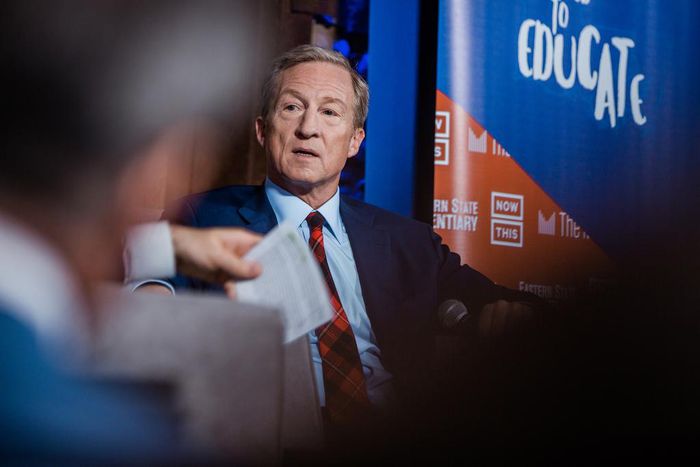 Steyer Aide Apologizes for 'Miscommunication' on Endorsement Solicitation