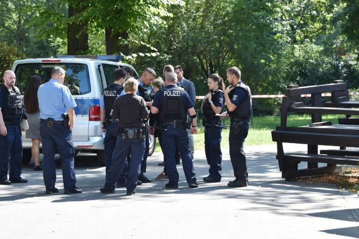 Police stand at the Berlin crime scene in August 2019 where a Georgian man who had fought against Russian forces in Chechnya was shot