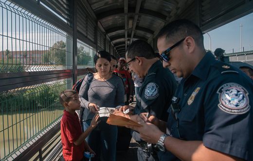 Judge Reinstates Nationwide Injunction on Trump Asylum Rule