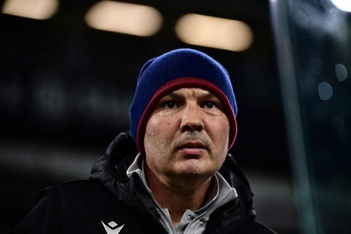 Bologna ended their five-match winless run despite coach Sinisa Mihajlovic's absence for cancer treatment.