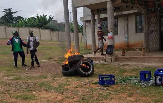 NDC youth lock up party office and burn tyres