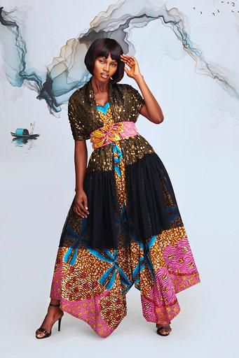 Ophelia Crossland A/W 19 Timeless Collection freezes the element of Time