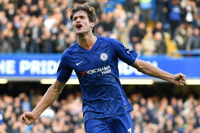 Chelsea defender Marcos Alonso celebrates his goal against Newcastle