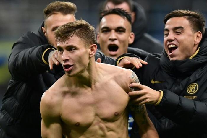 Nicolo Barella scored the winner to put Inter Milan top in Serie A.