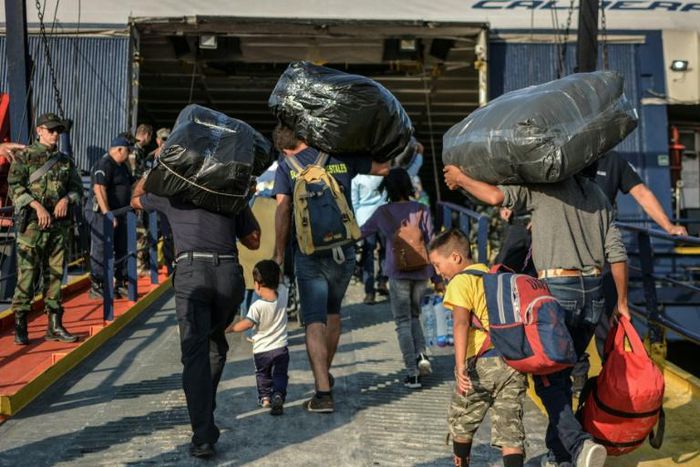The first 635 migrants left out early Monday