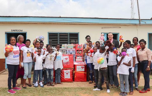 Generous donors support the Shelter for Abused Children with 872 'Kilos of Kindness'