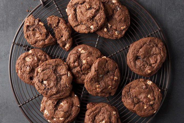 Hot Chocolate Cookies