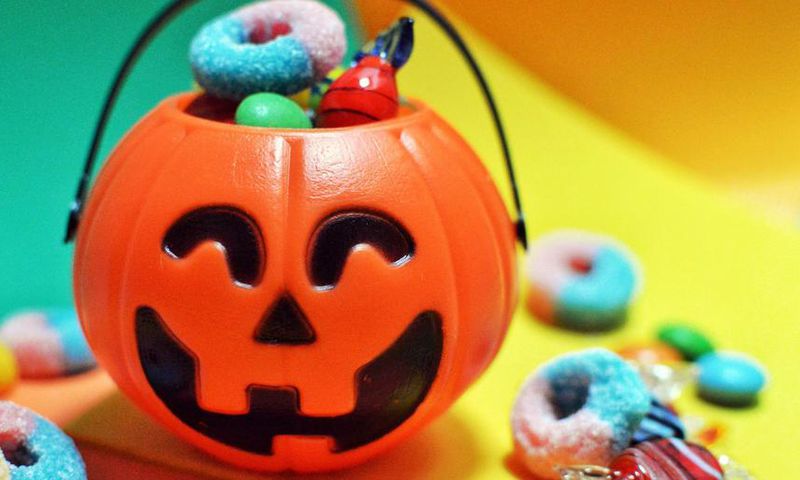 A Woman's 'Cheap' Halloween Candy Rant Went Viral