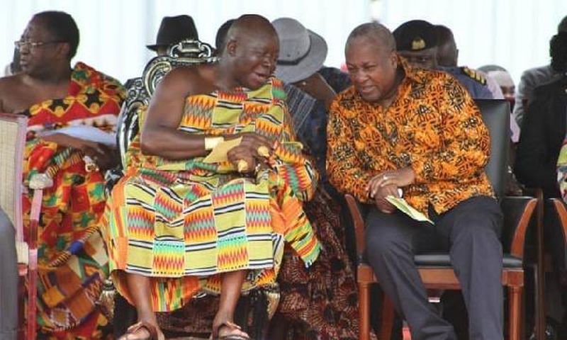 A famous chief says he convinced Ghana’s ex-President Mahama to concede defeat in the 2016 Presidential election