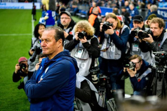Schalke's head coach Huub Stevens got off to a losing start in his third stint at the Royal Blues