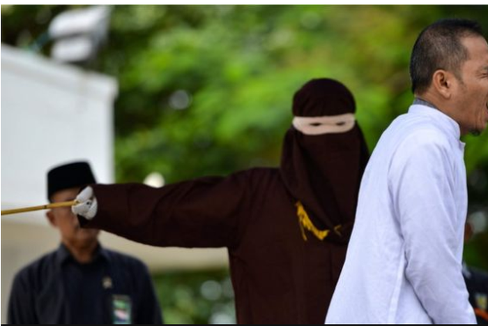 Man who helped in drafting anti-adultery law receives 28 lashes in public after sex with married woman at the beach