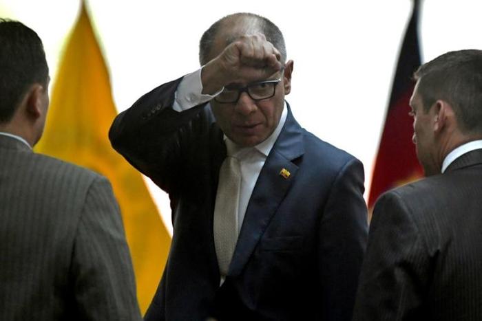 Ecuador's vice president Jorge Glas gestures on arrival at the National Court of Justice for his sentencing hearing, in Quito, Ecuador, on December 13, 2017