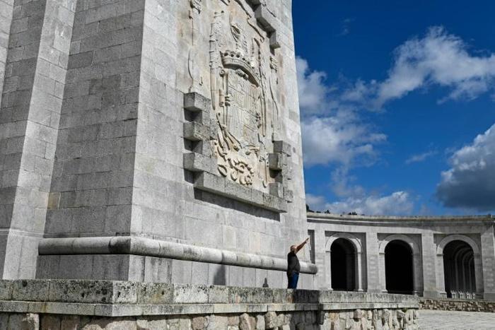 The giant Valle de los Caidos (Valley of the Fallen) at San Lorenzo del Escorial outside Madrid is a monument to Francoist combatants who died during the Spanish civil war as well as Franco´s final resting place