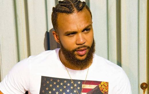 Jidenna has been making a number of controversial statements lately with the most recent being that Nigerians in the diaspora getting involved in cybercrime.[Instagram/Jidenna]