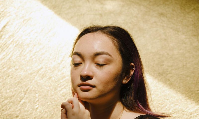 A Teenager, Her Ukulele and a Bedroom Pop Empire-in-the-Making