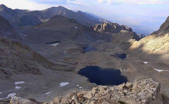 Hikers Find Mystery Skeleton on Remote Mountain in California