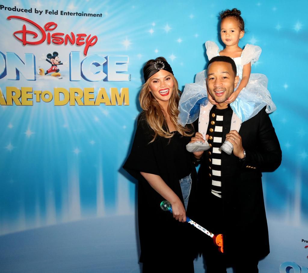 These 15 Celebrity Dads Make Fatherhood Look Easy