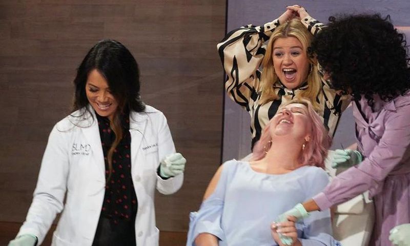 Dr. Pimple Popper Pops Live On Kelly Clarkson Show