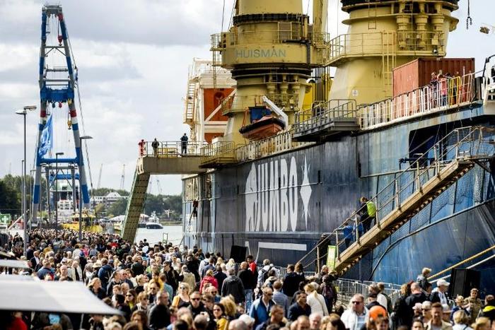 Staff at Europe's busiest seaport have stepped up a campaign to ensure lorry drivers, companies and exporters are ready for the impact of Britain's departure from the EU