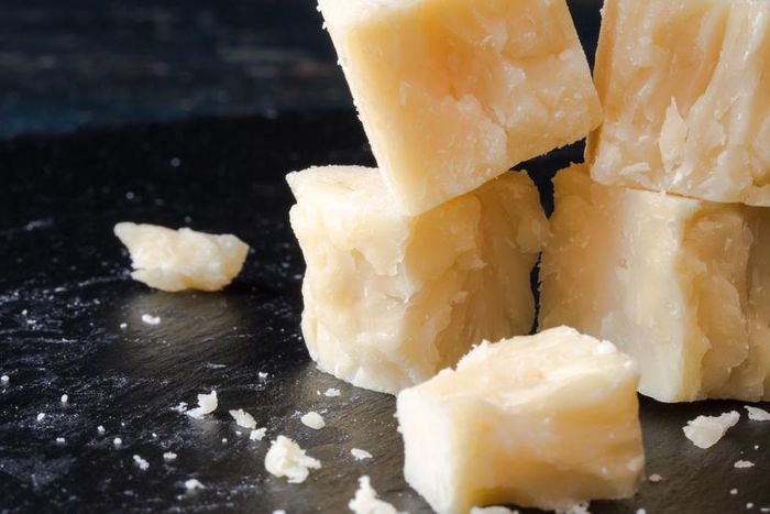 Dr. Pimple Popper Squeezes Blackheads in New Video