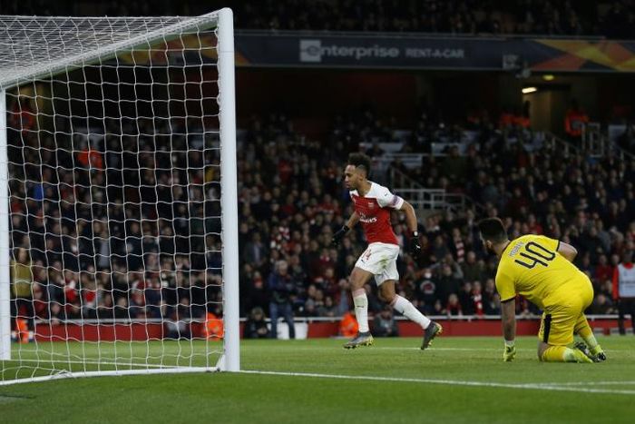 Pierre-Emerick Aubameyang scored twice as Arsenal beat Rennes 3-0 to reach the Europa League quarter-finals