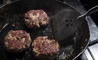 Eat Less Red Meat, Scientists Said. Now Some Believe That Was Bad Advice.