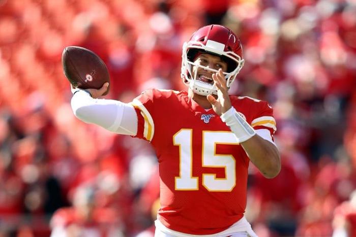 Kansas City Chiefs quarterback Patrick Mahomes has lost his battle to be fit for Sunday's visit of the Green Bay Packers
