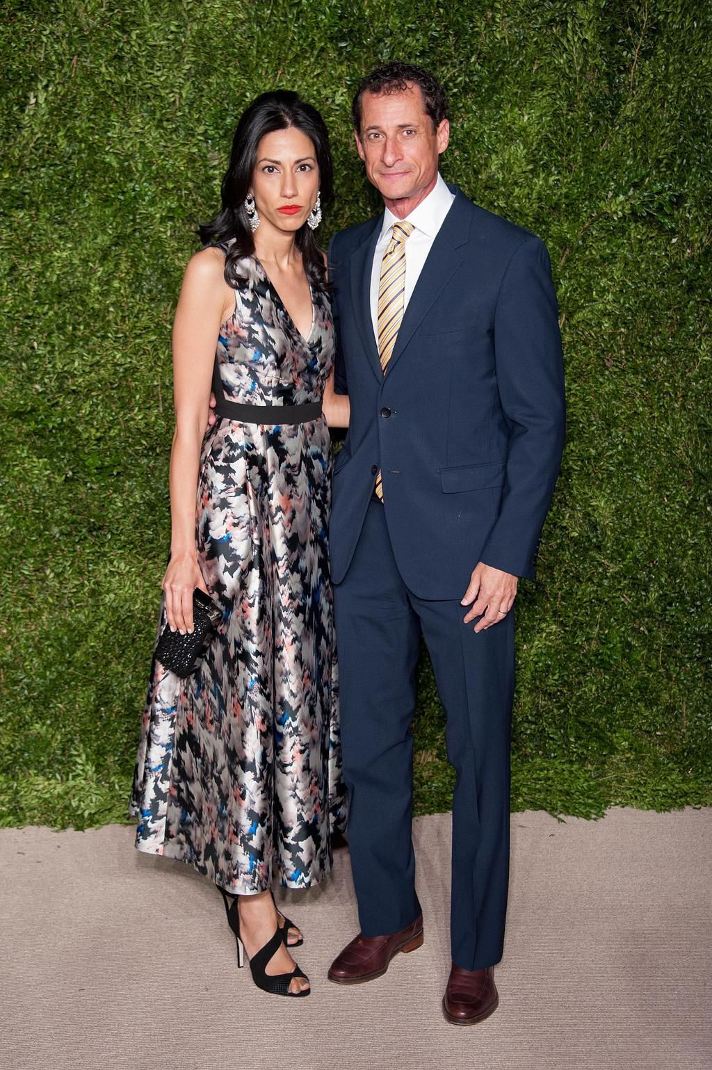 36 Celebs Who Stayed With Their Cheating Partners