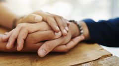 10 Bible Verses to Console You When Mourning a Loved One