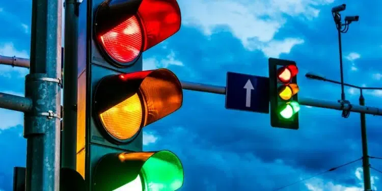 Staying safe on the road: A guide for pedestrians