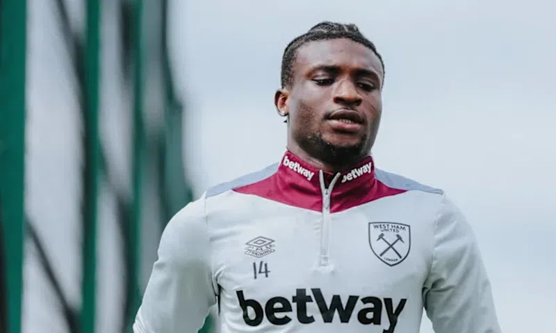 Mohammed Kudus refuses to train fully as Chelsea, Tottenham battle to sign him