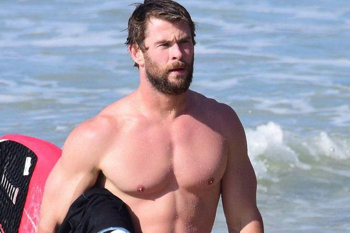 Chris Hemsworth Has Never Heard of a 'Thirst Trap'