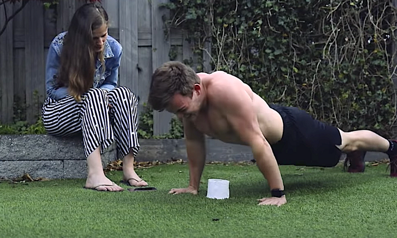 YouTuber Attempts to Reclaim Pushup Record