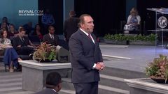 Florida Issues Arrest Warrant for Pastor Who Defied Virus Orders