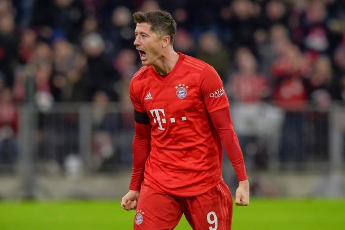 Polish forward Robert Lewandowski netted twice in Bayern Munich's 3-2 league win over bottom side Paderborn