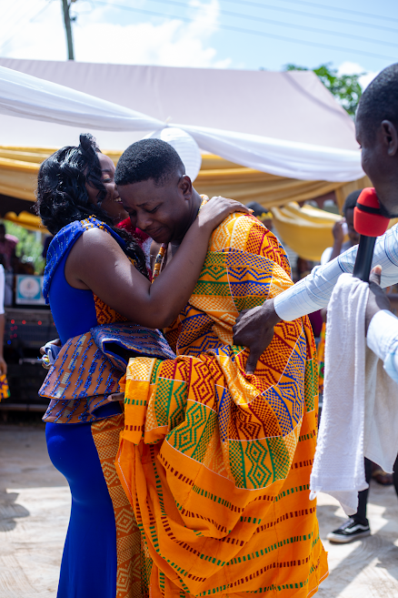 Pulse Ghana's Entertainment editor ,David Mawuli ties the knot in a beautiful ceremony