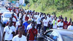 Conti Alumni works out to encourage healthy lifestyle