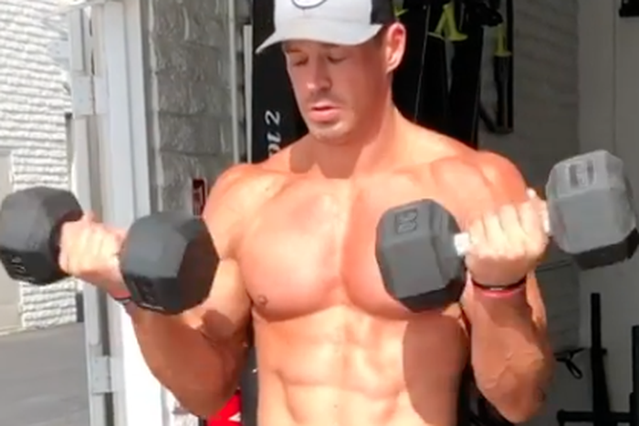 You Don't Need Go Heavy to Smash Your Upper Body