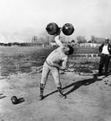 45 Vintage Bodybuilding Photos From the Early 1900s