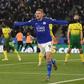 Jamie Vardy's scoring streak came to an end as Norwich held Leicester 1-1