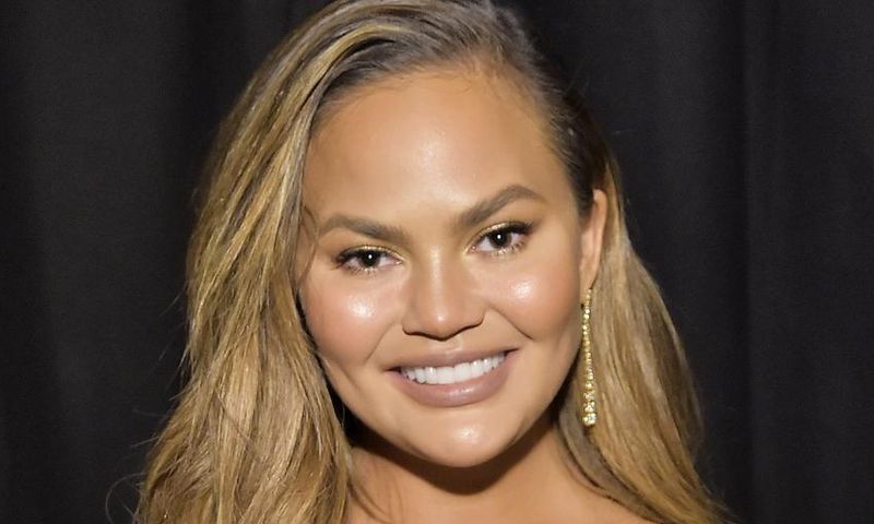 Chrissy Teigen Reveals How Celebs Avoid Airports