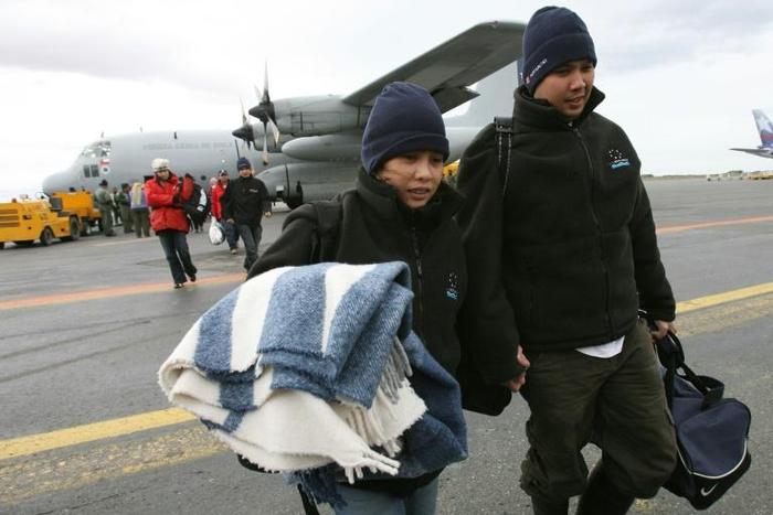 A Chilean Air Force C-130 at Punta Arenas in 2007