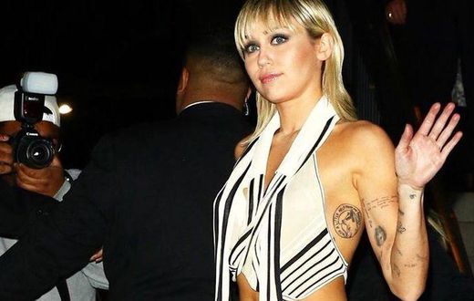 Miley Cyrus Just Called Out Her Own Nip Slip