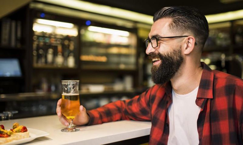 The Unexpected Delights of Going to a Bar Alone