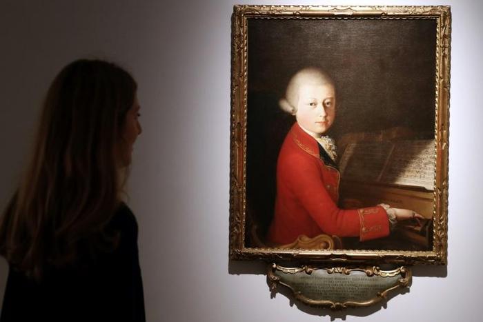 Christie's is to sell a portrait of Mozart painted when he was 13 at an auction next week